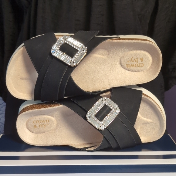 Crown & Ivy Black Sandals with Sparkling Buckle - Picture 2 of 7